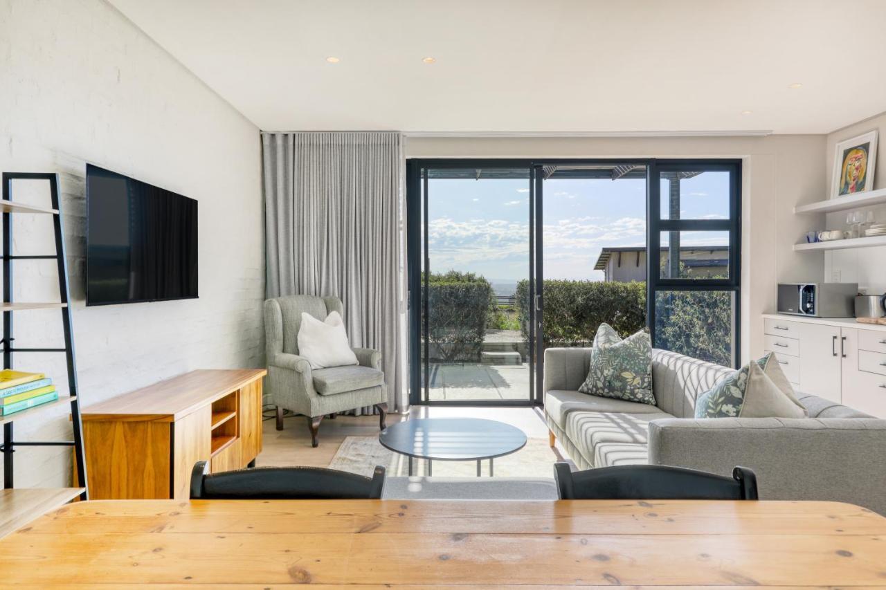 Stonehurst Views - 1 Bed Flatlet * Cape Town